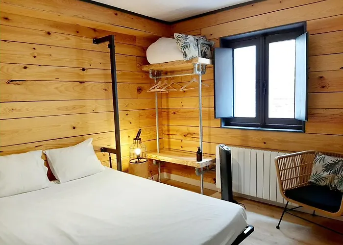 Hostal Erasmus By Gaiarooms
